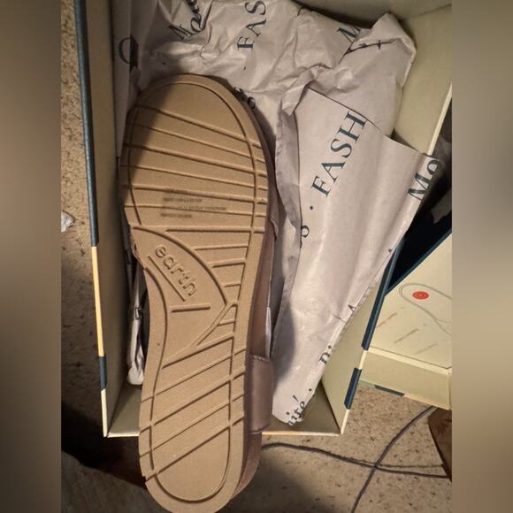 EARTH Linden Laveen Suede Peep Toe Slingback Sandals Size 9 New in Box MSRP $110 - Picture 9 of 10